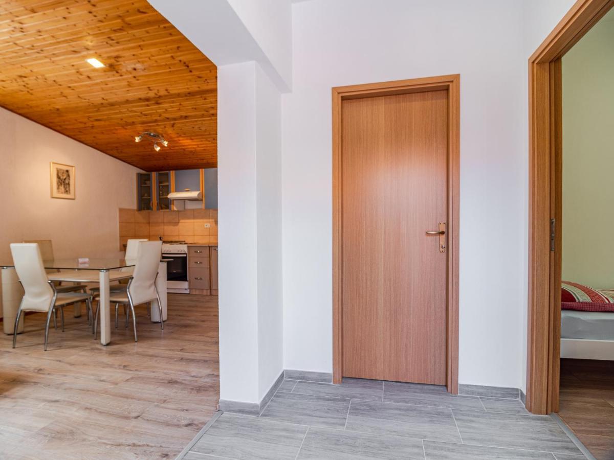 Apartmani Arijana Medulin Exterior photo