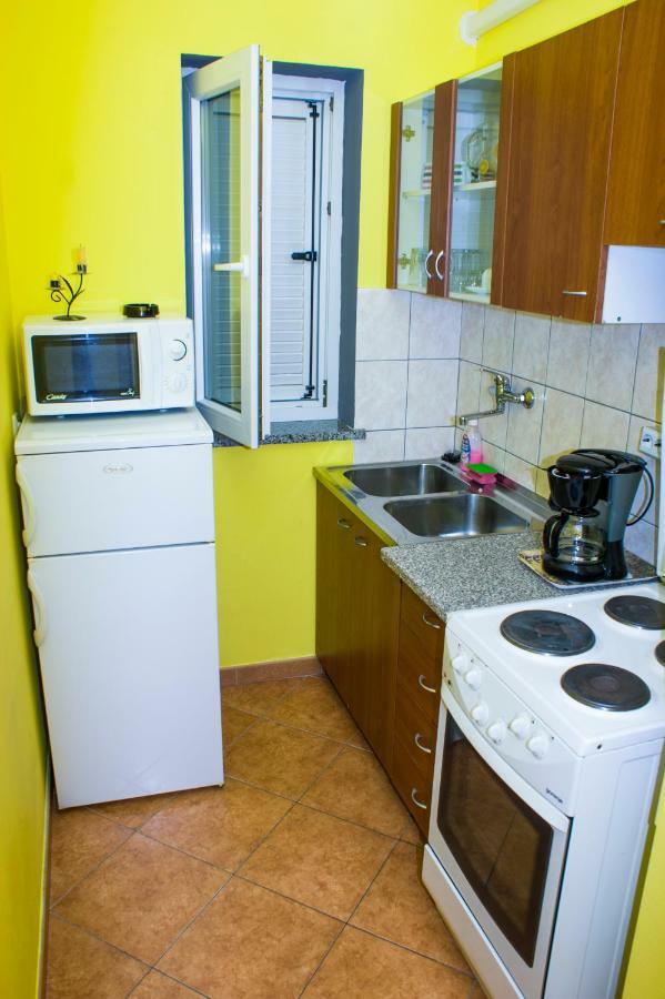 Apartmani Arijana Medulin Exterior photo